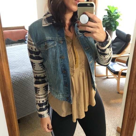 Urban Outfitters Jackets & Blazers - URBAN OUTFITTERS DENIM JACKET